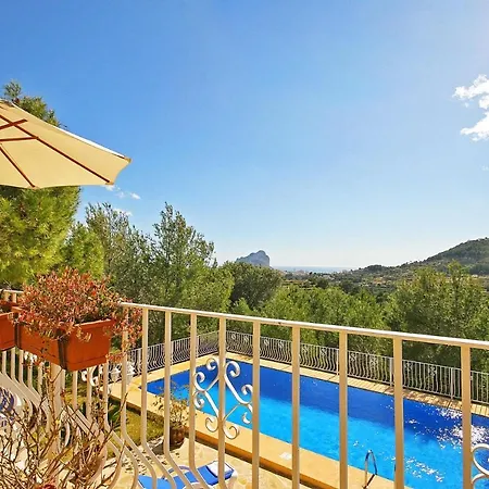 Villa Helena - Plusholidays